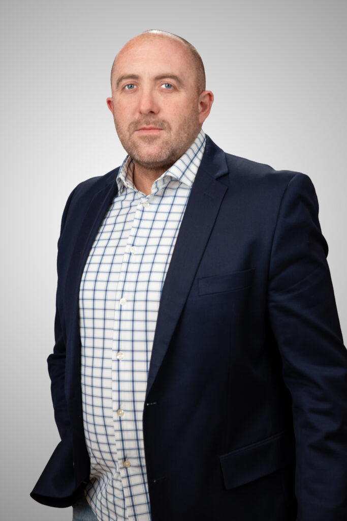 IAN SIMKISS